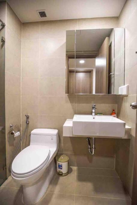 Apartment Price One Br Apartment/ben Don Ho Chi Minh City